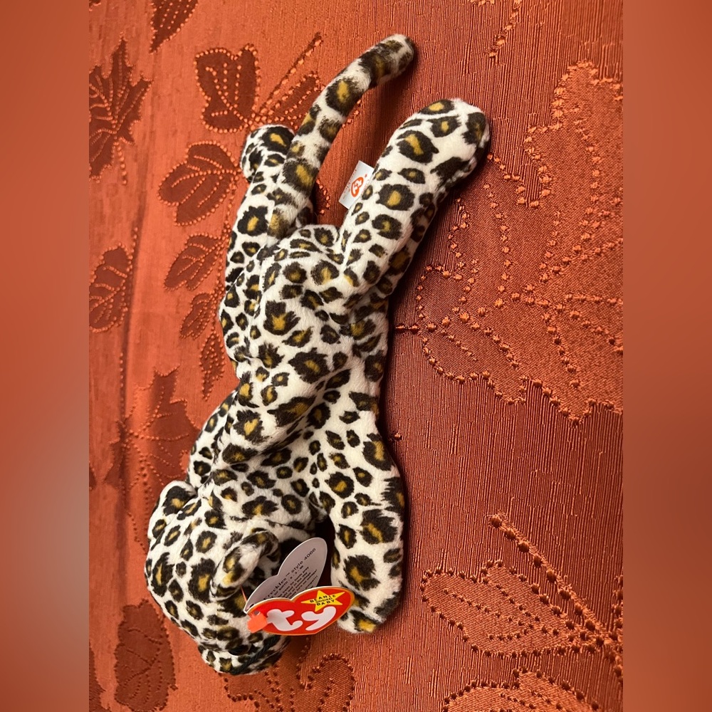 NWT TY Freckles the Leopard Beanie Baby